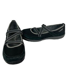 Dansko Black Suede Mary Jane Flats Sz 40
